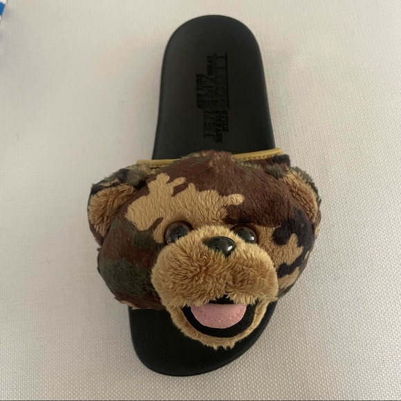Adidas X Jeremy Scott Camo Teddy Bear Adilette Slides - Picture 5 of 9